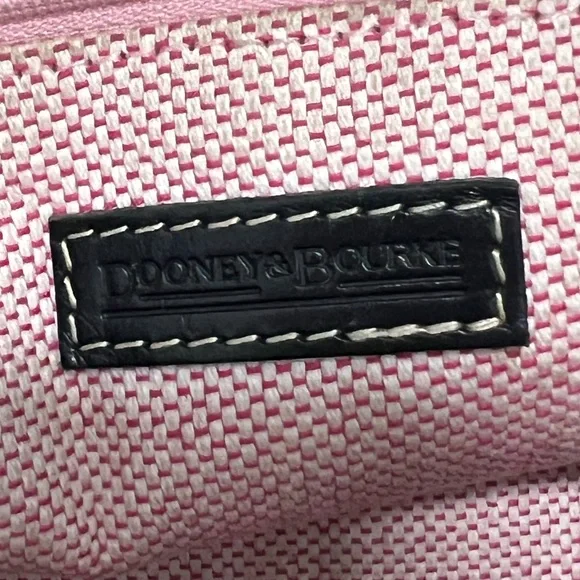 ‼️Final Price‼️Dooney & Bourke vintage canvass logo handbag - Picture 9 of 9
